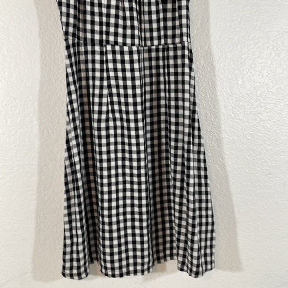 Hollister Gingham Off Shoulder White & Black Short Sleeve Dress Size XS New - Picture 3 of 9